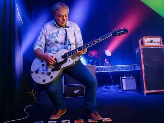 Tom Hingley (Inspiral Carpets)